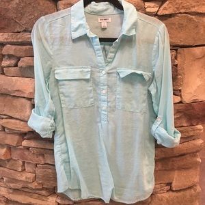 Old Navy linen collared shirt. Size S.
